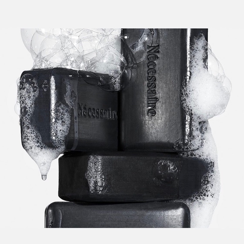 Thanh xà phòng tẩy da chết cơ thể Necessaire The Body Bar