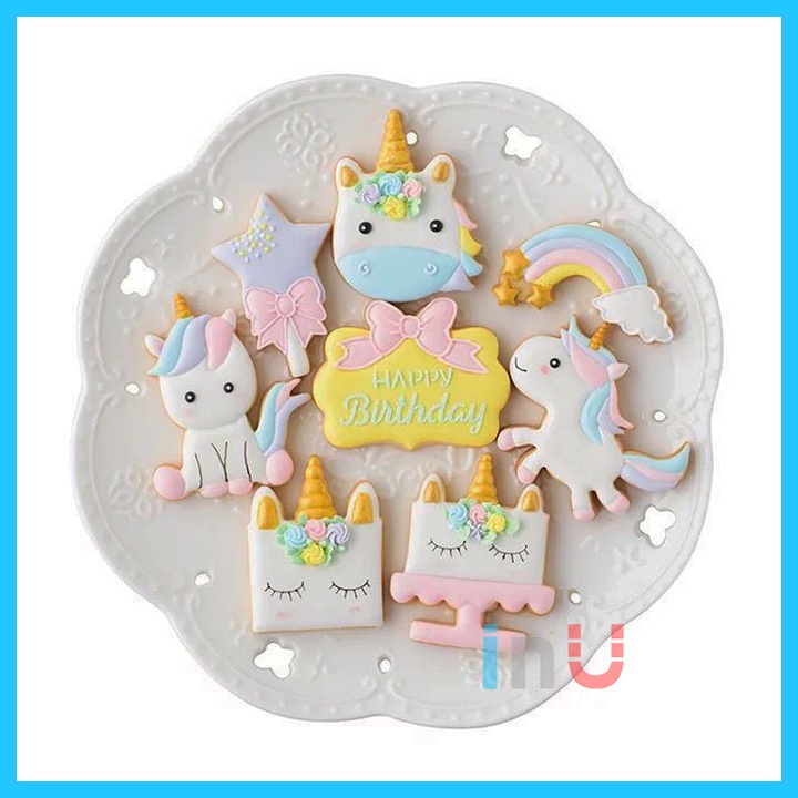 HCM - Bộ 8 khuôn cutter hoạt hình làm bánh quy cookies Kitty, Unicorn, Khủng long, Xe cộ, Cá BCT