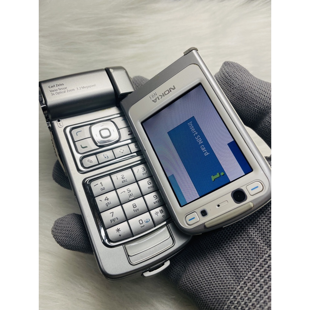 Điện thoại cổ Nokia N93 Likenew nguyên bản 100%