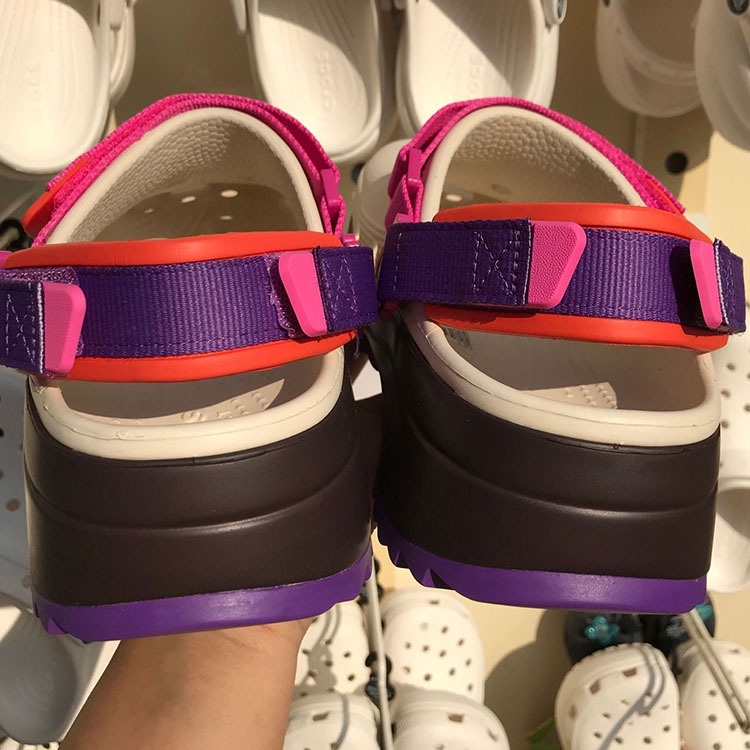 Giày Crocs Chính Hãng 100%, Giày Quai Chéo Chính Hãng. Giày Crocs Đi Biển Nhiều Màu An Toàn Cho Sức Khỏe Cho Nữ