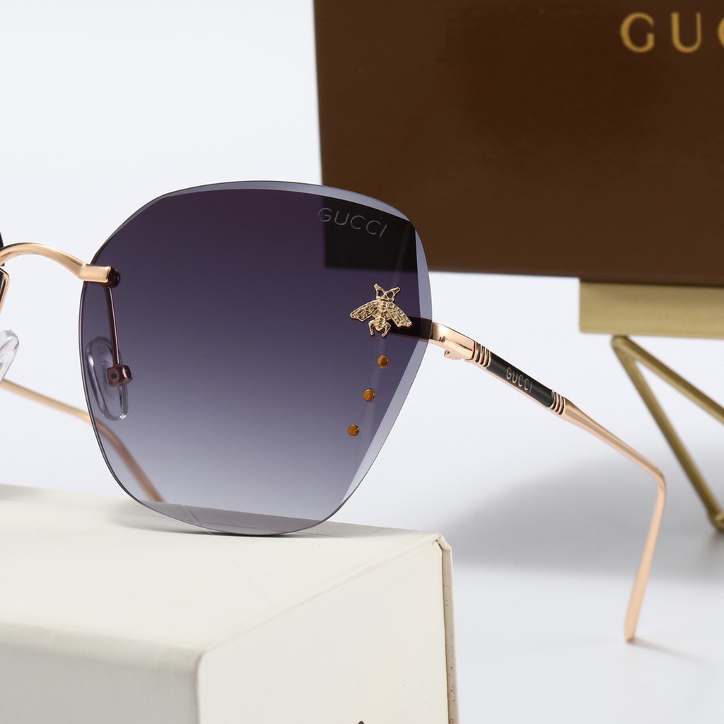 Gucci_ Kính râm 2021 Thời trang Hàn Quốc mới Kính râm phân cực nam và nữ Cặp đôi hợp thời trang Du lịch ngoài trời Kính râm lái xe thời trang Ngôi sao đường phố Chụp ảnh Wild Anti-UV Kính râm