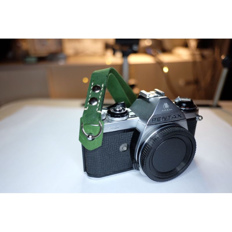 (Da thật 100%) Dây đeo máy ảnh - Dây đeo tay - Handtrap - Camera Fuji Sony Canon HS1 - (Green)