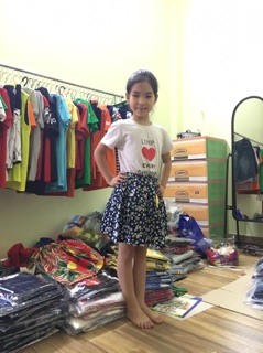 CHÂN VÁY XOÈ BÉ GÁI ( CÓ QUẦN ĐÙI BÊN TRONG)