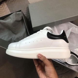 Sneaker MC Queen