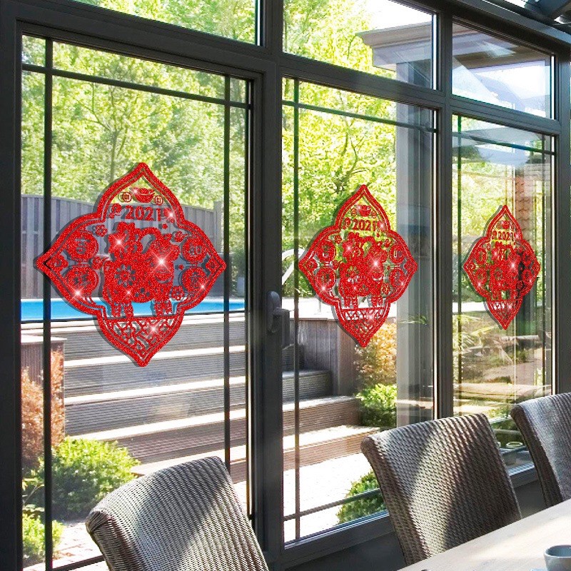 Decal trang trí Tết - Bảng Vuông trâu đỏ nhũ kim tuyến