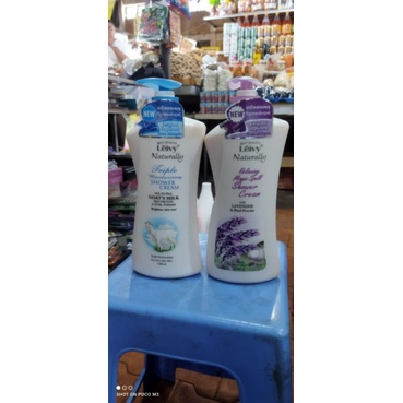 Sữa Tắm sữa dê hàng nội địa chuẩn Leivy Naturally 1150ml