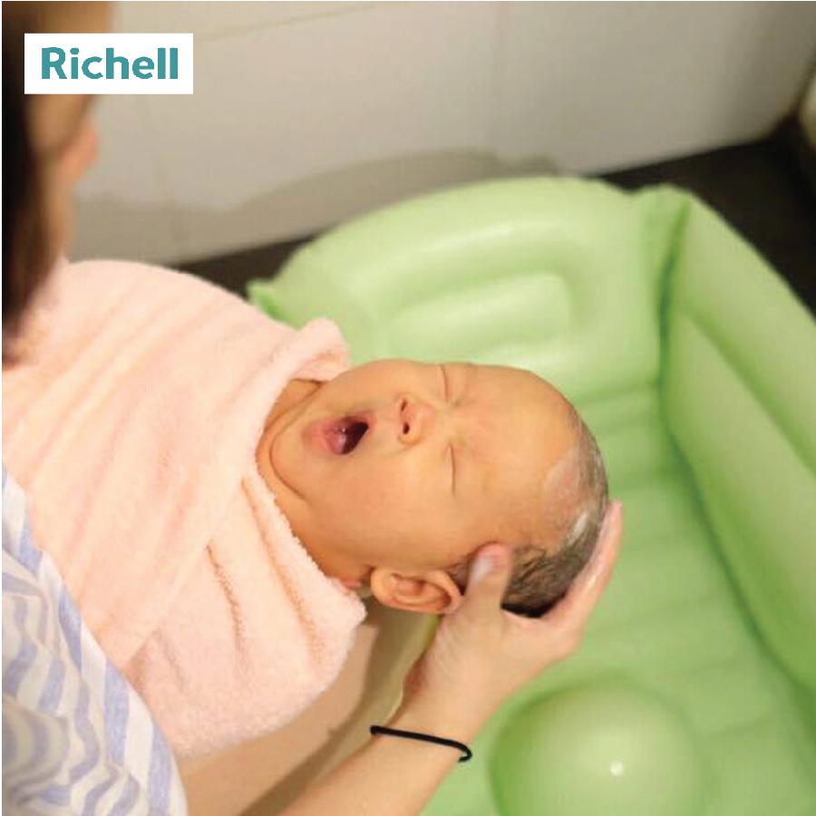 Chậu tắm phao Richell xanh