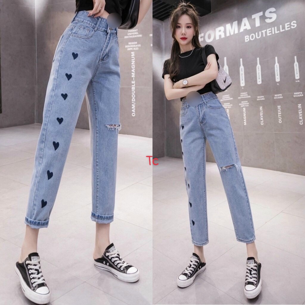 Siêu phẩm Quần bò baggy tim  Rách đùi cực cá tính luôn.