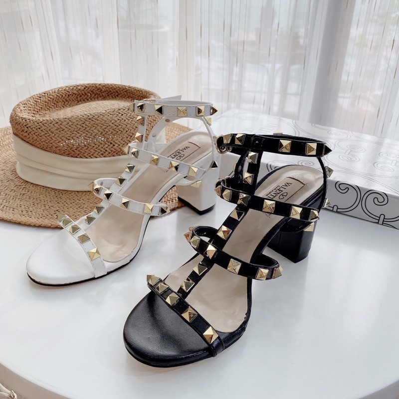 Sandal đinh Valen gót cao 3 màu kem - đen - trắng