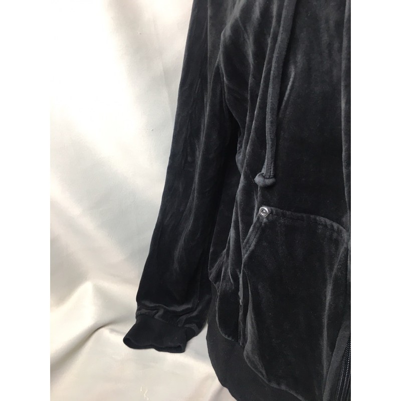 Áo khoác có nón dây kéo nhung size L- Tickled Pink- áo hoodie zip nhung USED