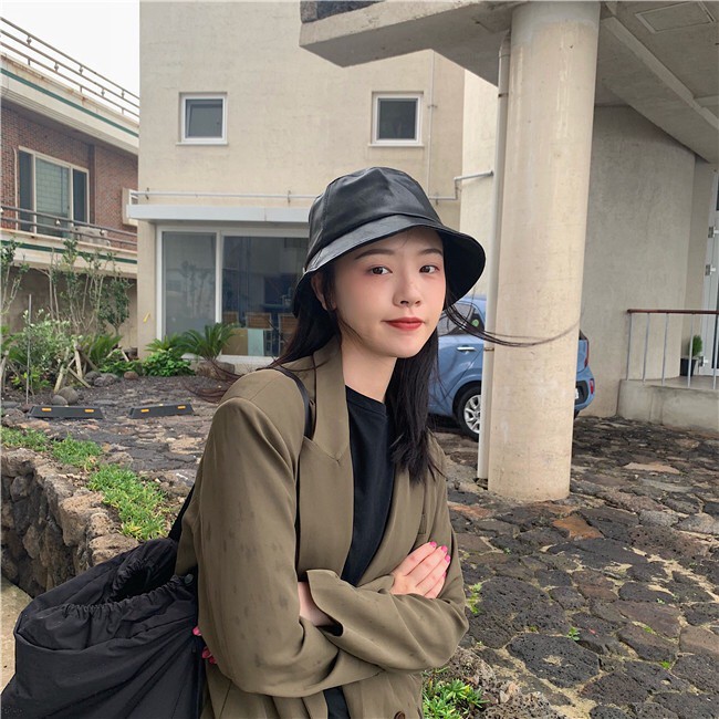 Mũ Bucket Chất Liệu Da Màu Trơn Thời Trang Thu Đông Phong Cách Hàn Quốc