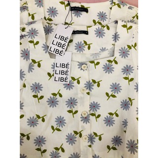 Áo Croptop Libe họa tiết hoa lá