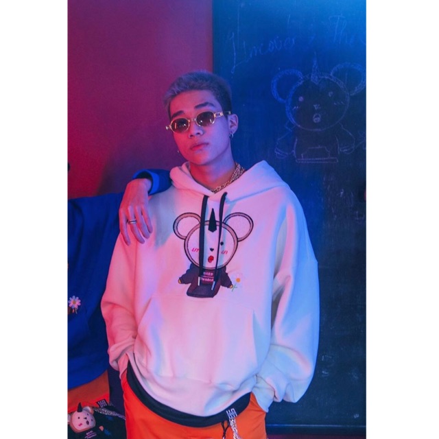 (Pass) Áo Hoodie Collab Uncover x The Subcult màu Kem size M Không kèm Tote