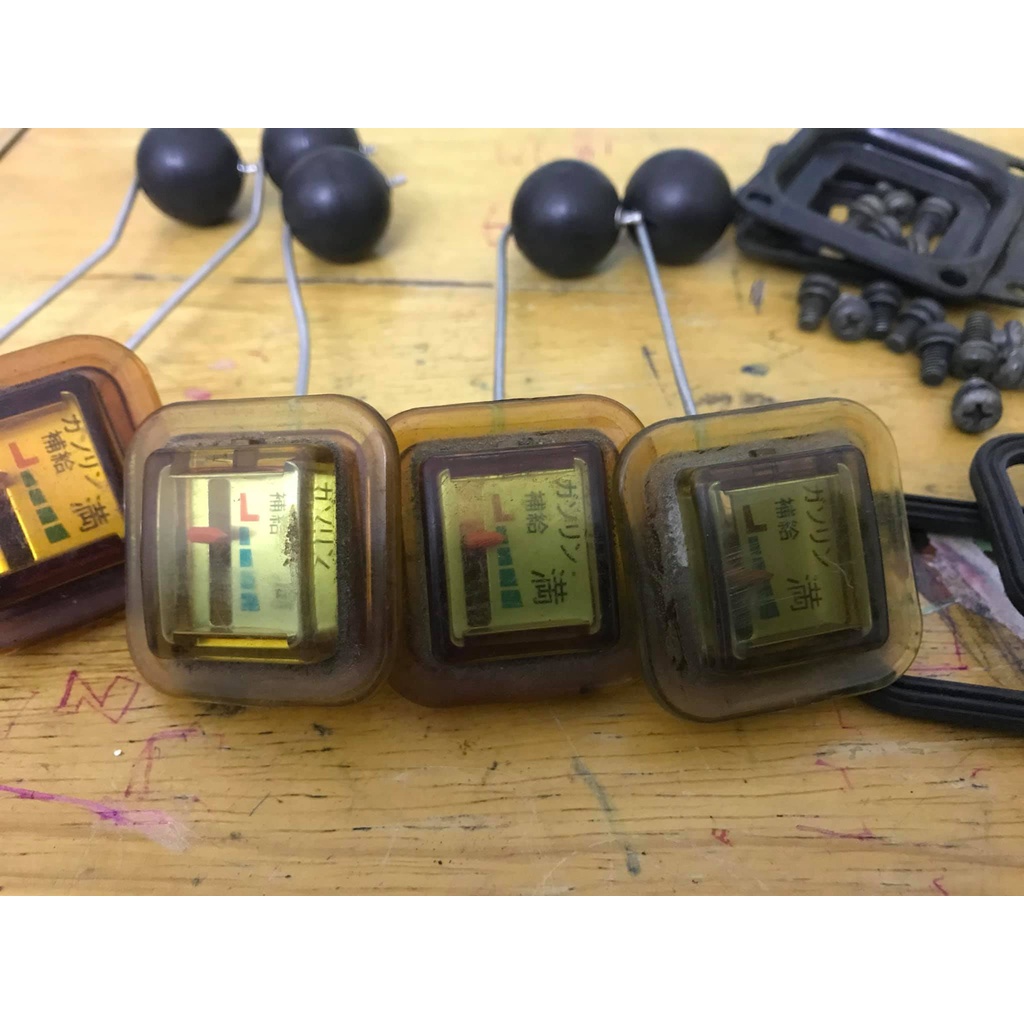 Bộ báo xăng xe  cub 81