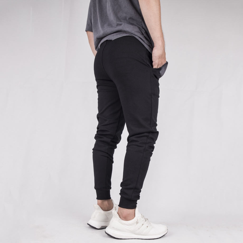 Quần jogger basic J002