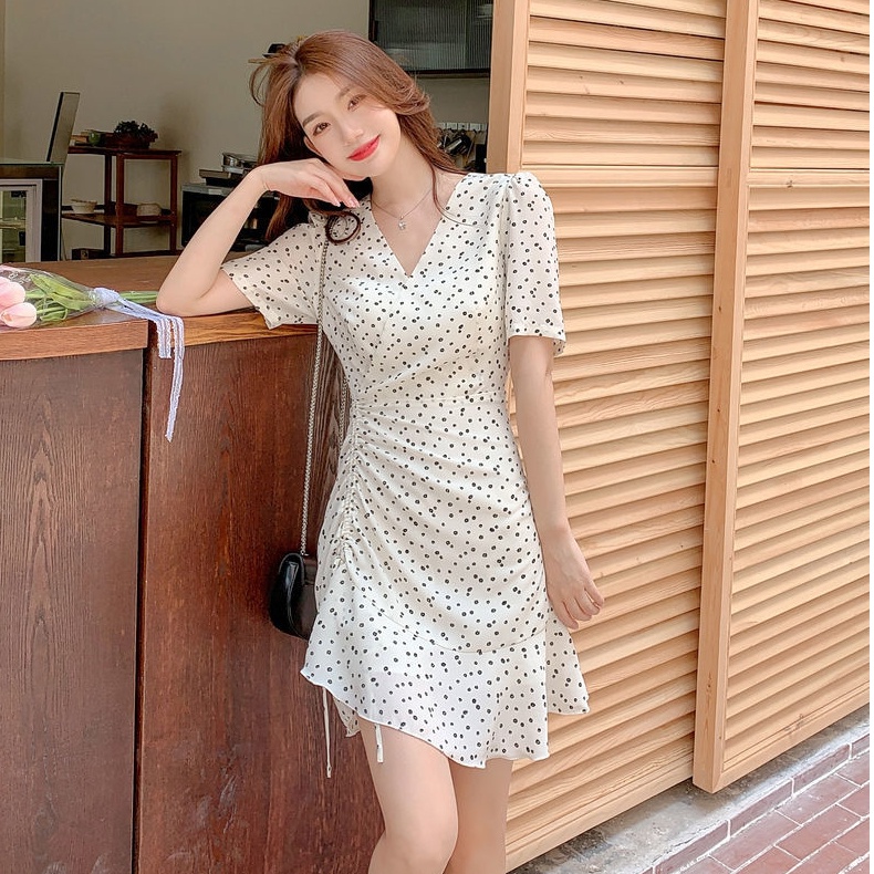 Váy Body Cổ V Đầm Tay Ngắn Họa Tiết Chấm Bi Thời Trang Sành Điệu Cho Nữ