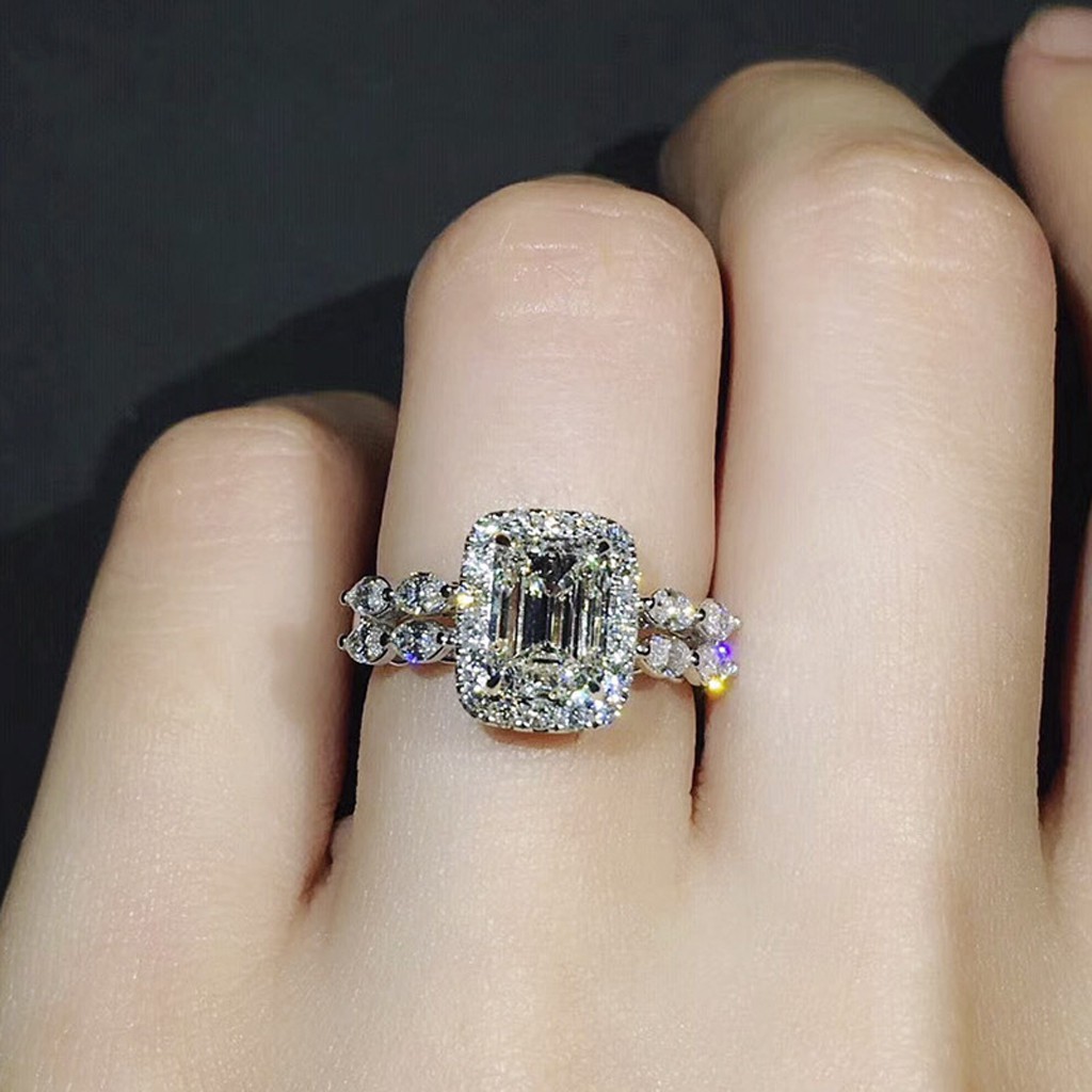 Temperament Square Diamond Ring Marriage Proposal Shaped Diamond Female Ring