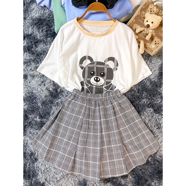 [SIEU SALE] SÉT váy chú gấu áo phông - chân váy caro có quần trong (hàng có sẵn) | BigBuy360 - bigbuy360.vn