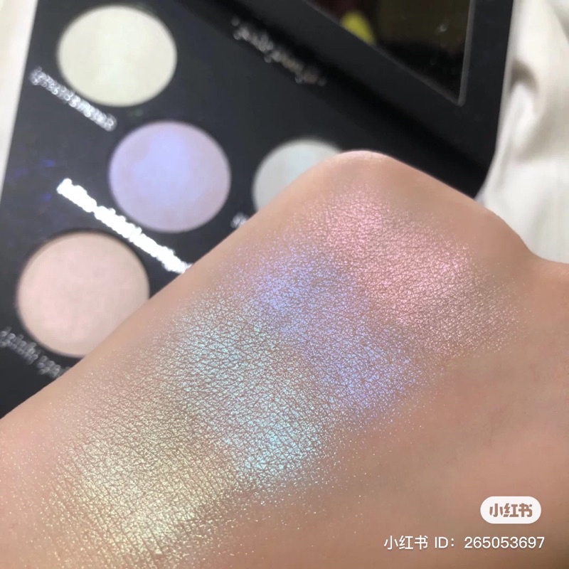 Bảng phấn bắt sáng Kat Von D HIGHLIGHTALCHEMIST HOLOGRAPHIC PALETTE SALE 70% !!