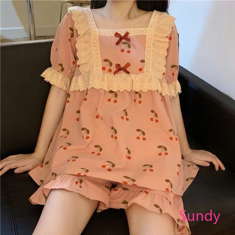 Set đồ ngủ phối ren xinh xắn cho nữ