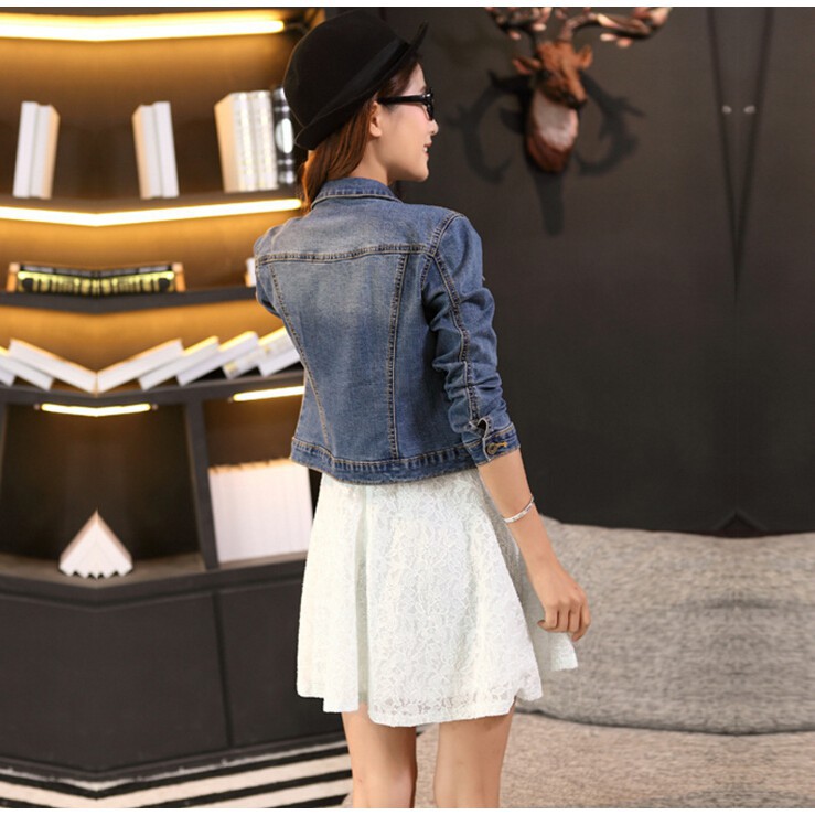 Áo Khoác Denim Màu Xanh Thiết Kế Đơn Giản Cho Phái Nữ