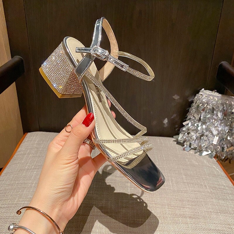 Sandal nữ quai mảnh đính full đá đế vuông 5.5p hàng nhập QCCC RH-518-1