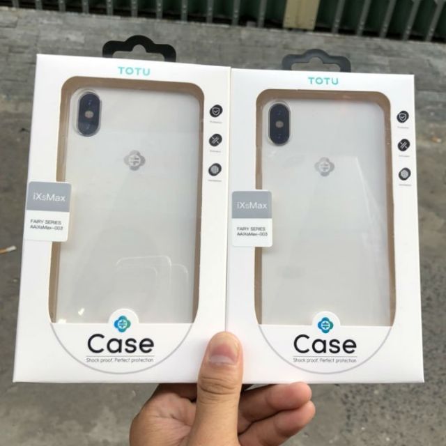 Ốp lưng trong suốt iphone XS MAX 6.5" chính hãng TOTU viền silicon