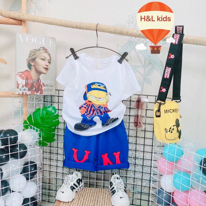 Bộ bé trai mèo Garfield áo in trước sau còn size 11,12