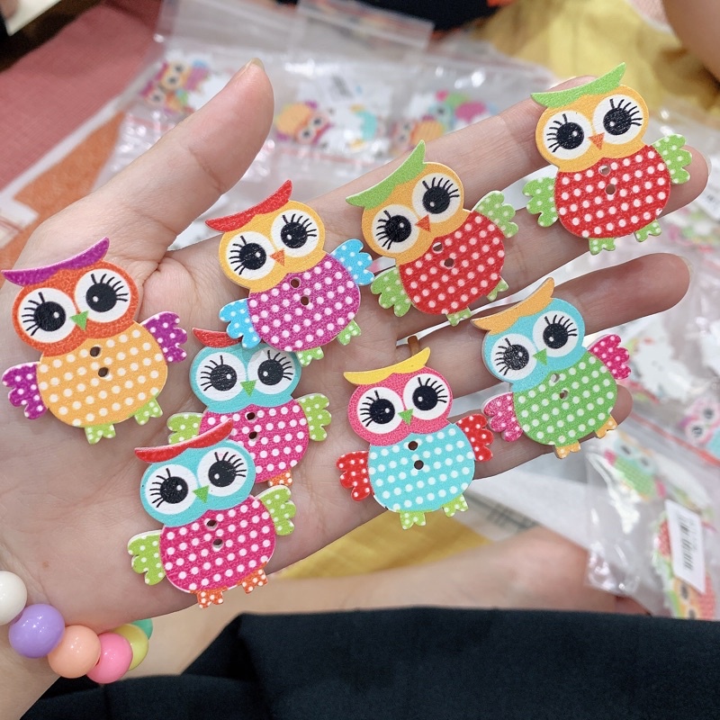 Set 10 nút áo hai lỗ hình cú mèo nhiều màu