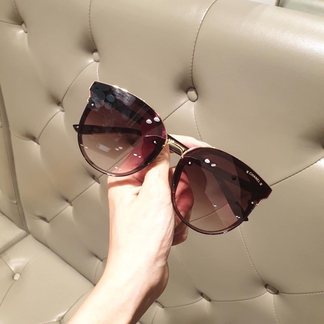Kính dâm thời trang chống tia uv - kính đi biển, kính đi du lịch thời trang - Kính mát mắt mèo chống uv400 mã 8920 | BigBuy360 - bigbuy360.vn