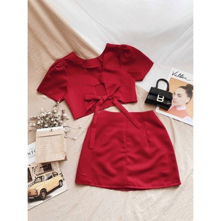 set áo croptop cột sau chân váy đỏ