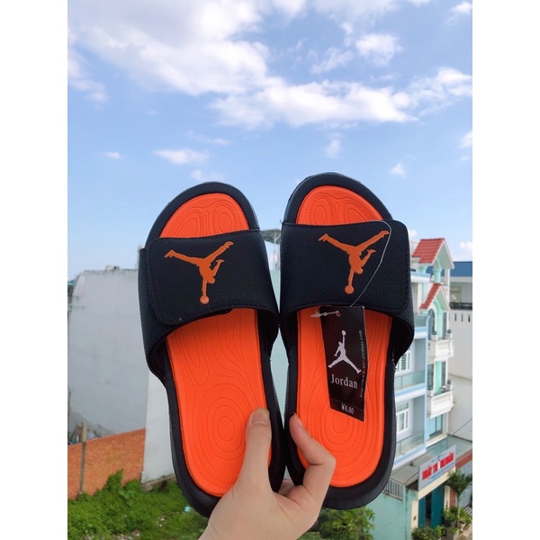 Dép jordan hydro quai ngang bóng rổ cam đen (tặng hộp bảo vệ)