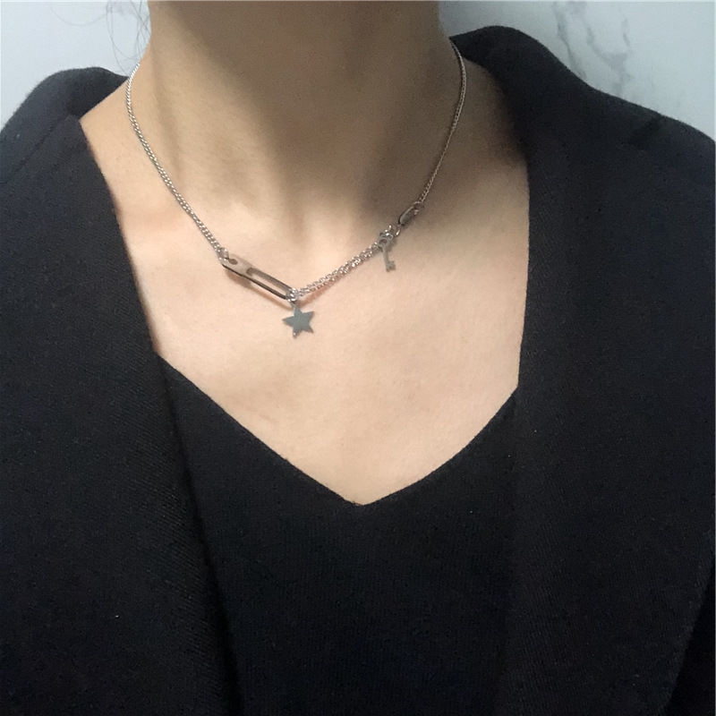 Dây Chuyền Sợi Mảnh Mặt Hình Ngôi Sao 22333