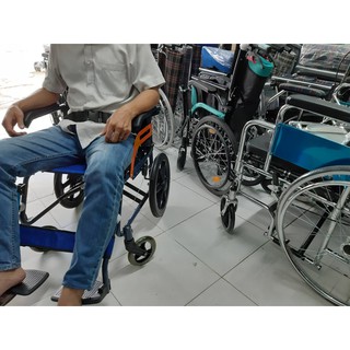 xe lăn du lịch gọn nhẹ