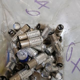 Nháy hậu 36 mắt