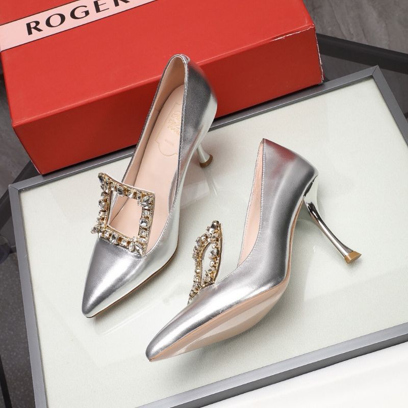 giày cao gót nữ mũi nhọn đính đá gót 8,5cm Roger Vivier