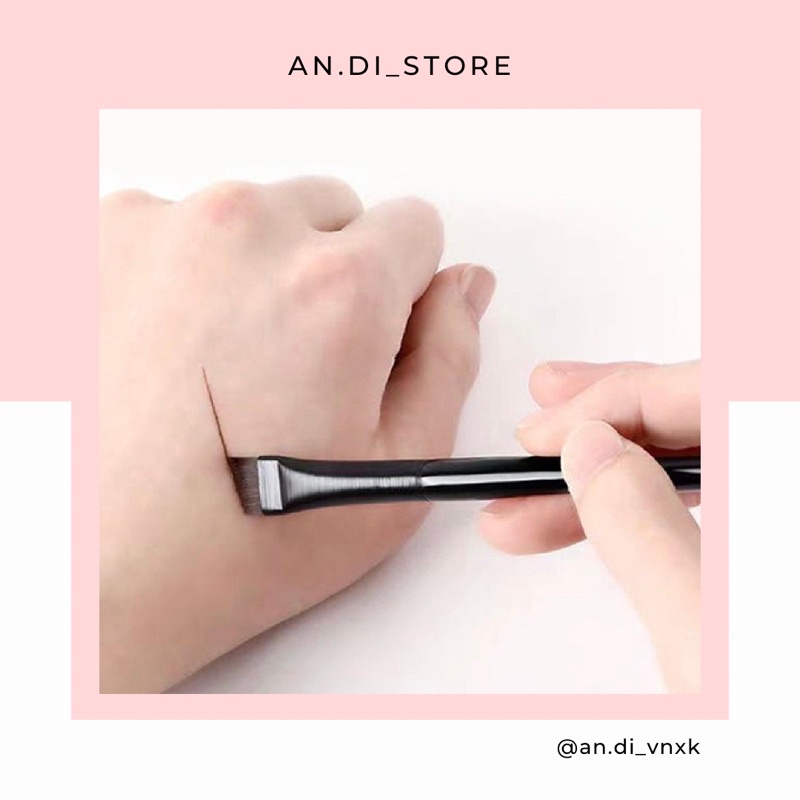 🔸  Cọ kẻ eyeliner dùng kẻ mắt, khuôn lông mày - Cọ trang điểm