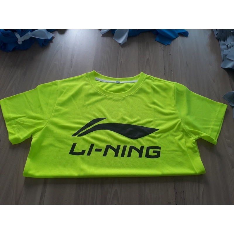 Áo tập cầu lông li.ning thông dụng toàn thế giới giá rẻ như tự may