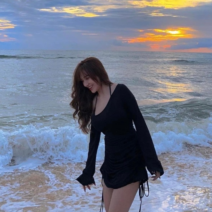 Set bikini 3 mảnh kín đáo đầm thun ôm lệch vai tay loe rút dây kèm bra đi biển HATI