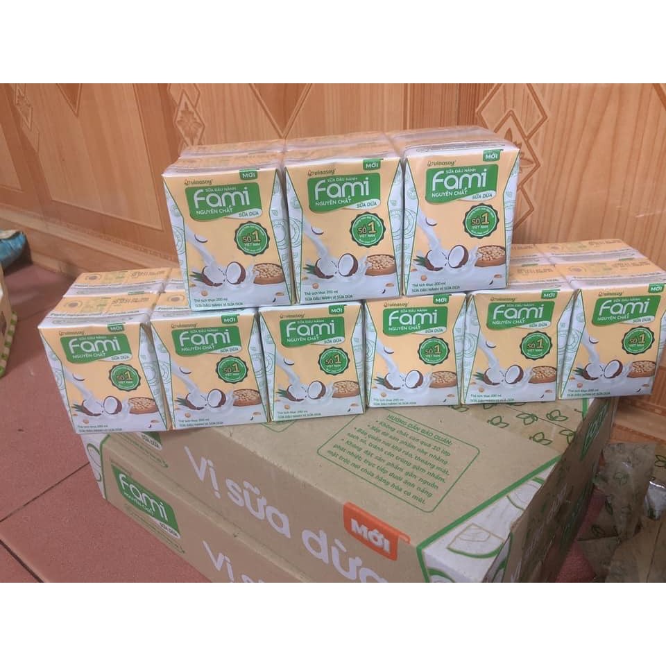 Vỉ 6 hộp Sữa đậu nành Fami vị sữa dừa - canxi phô mai - đường đen