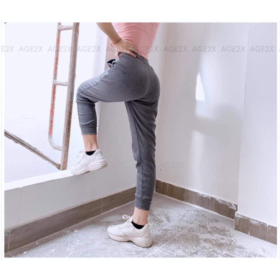 Quần jogger thể thao chất thun gân tăm cạp chun bo gấu cho bạn nữ thời trang