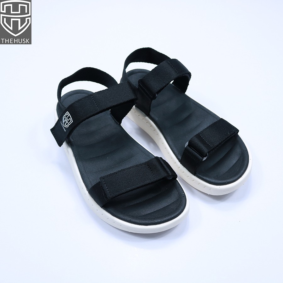 Giày Sandals Unisex HuuCuong &amp; TheHusk 2 Quai Ngang Màu Đen Đế Trắng - TH12