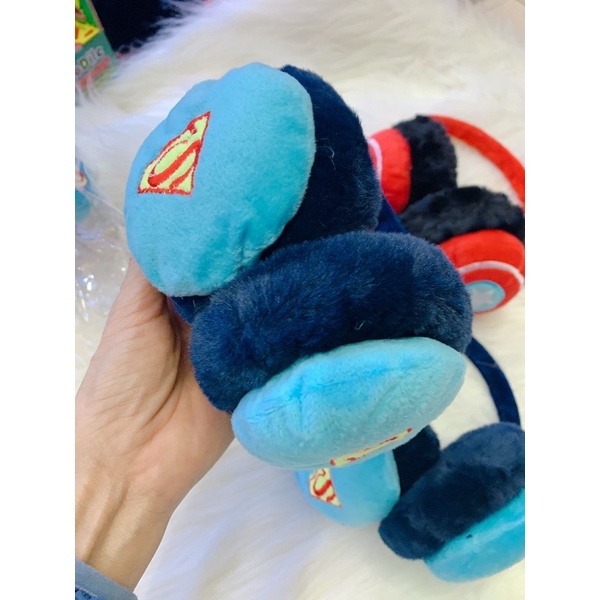 Chụp tai giữ ấm mùa đông cho bé hình Siêu nhân