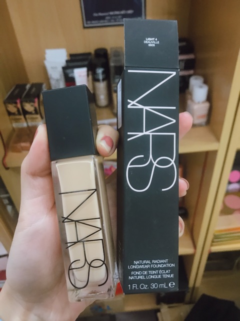 Kem Nền Nars Natural Radiant Longwear Foundation | BigBuy360 - bigbuy360.vn