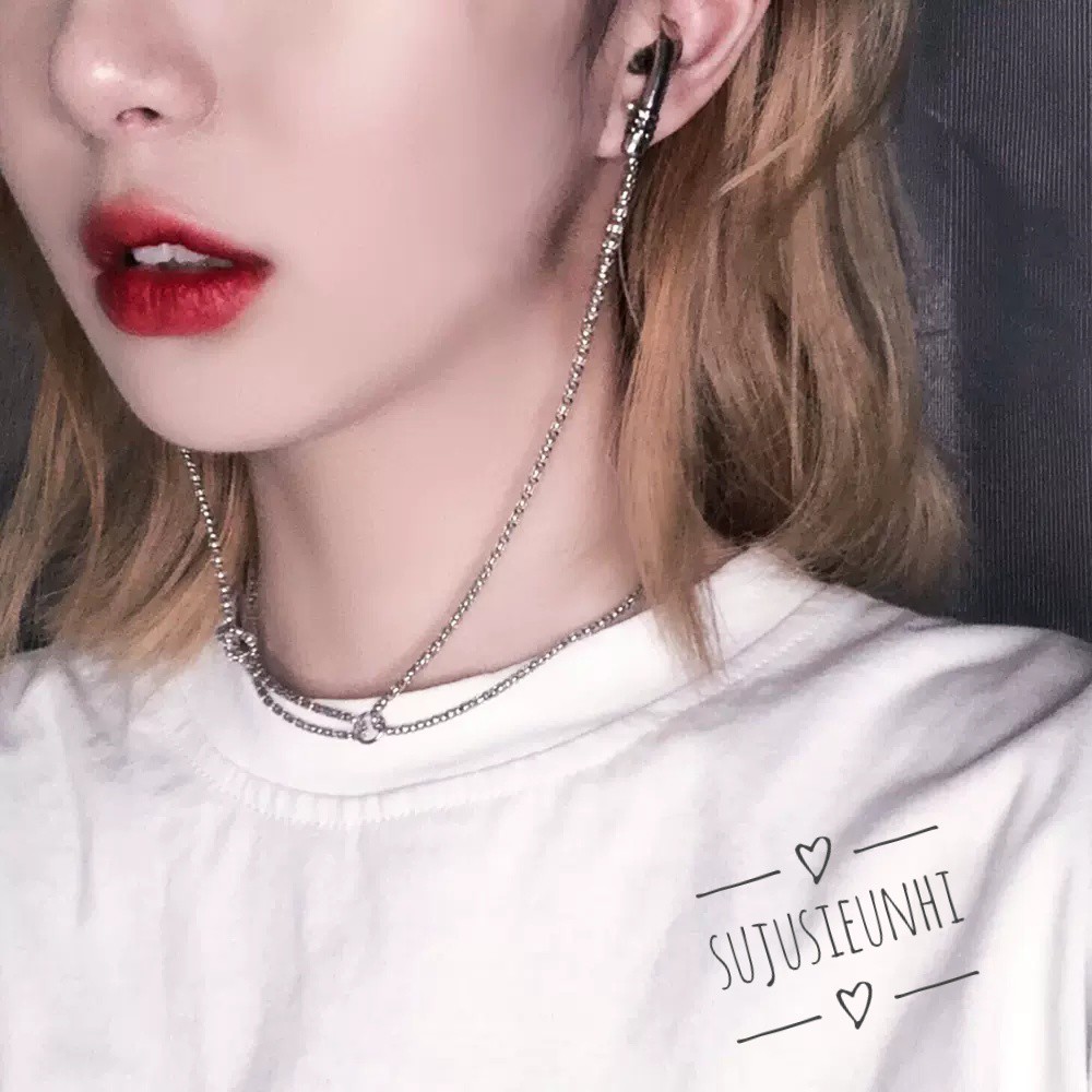 Vòng cổ unisex hình dáng giả chiếc tai nghe độc mới