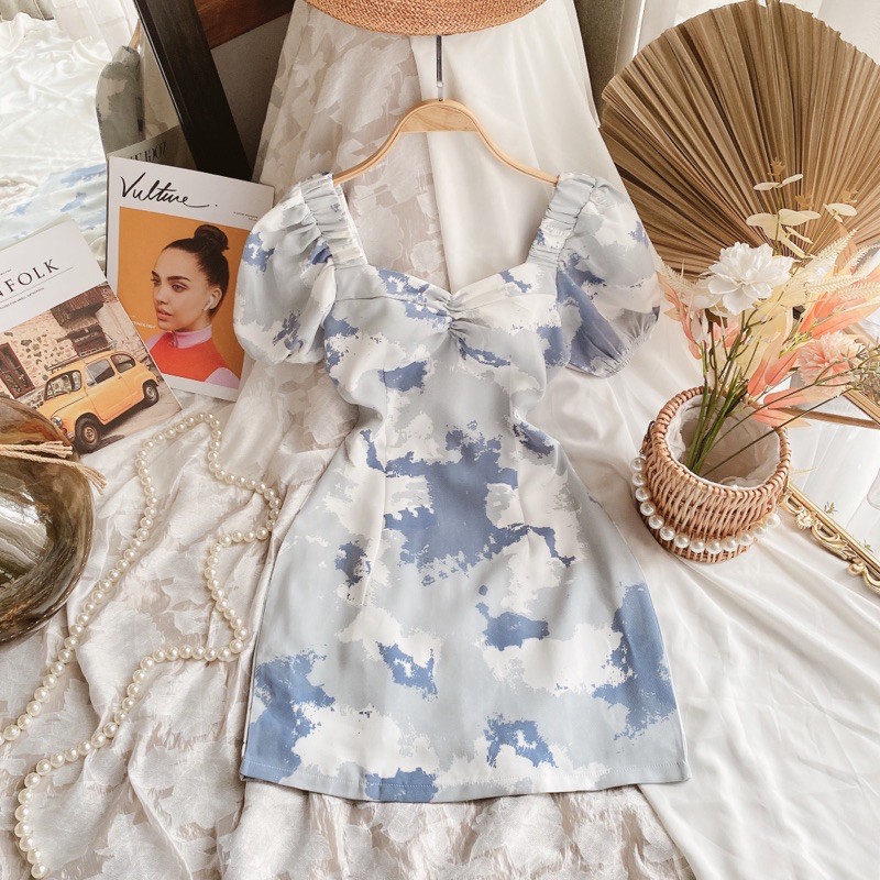 [Mã SKAMSALEP6 giảm 10% tối đa 100K đơn 150K] Đầm loang màu hở lưng thắt nơ | BigBuy360 - bigbuy360.vn