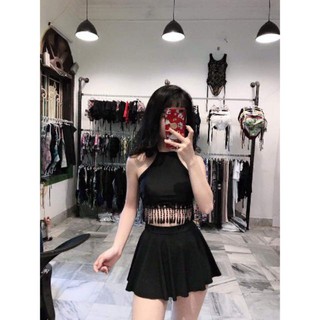 Bikini yếm đen váy xòe