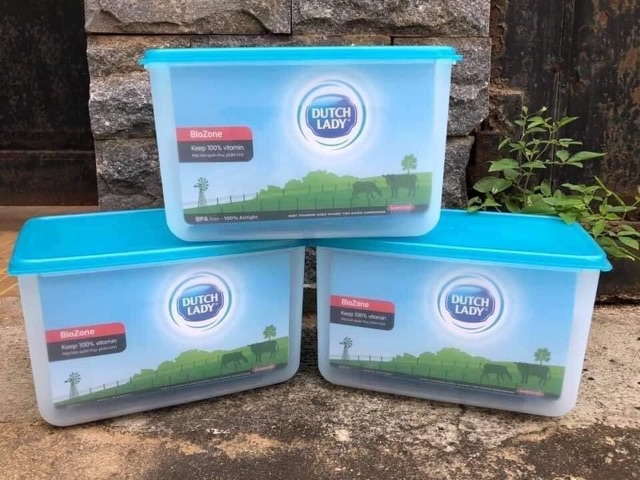 HỘP NHỰA DÙNG LÒ VI SÓNG 1100ML/2700ML. HÀNG KHUYẾN MÃI CỦA MONTE, DUTCH LADY