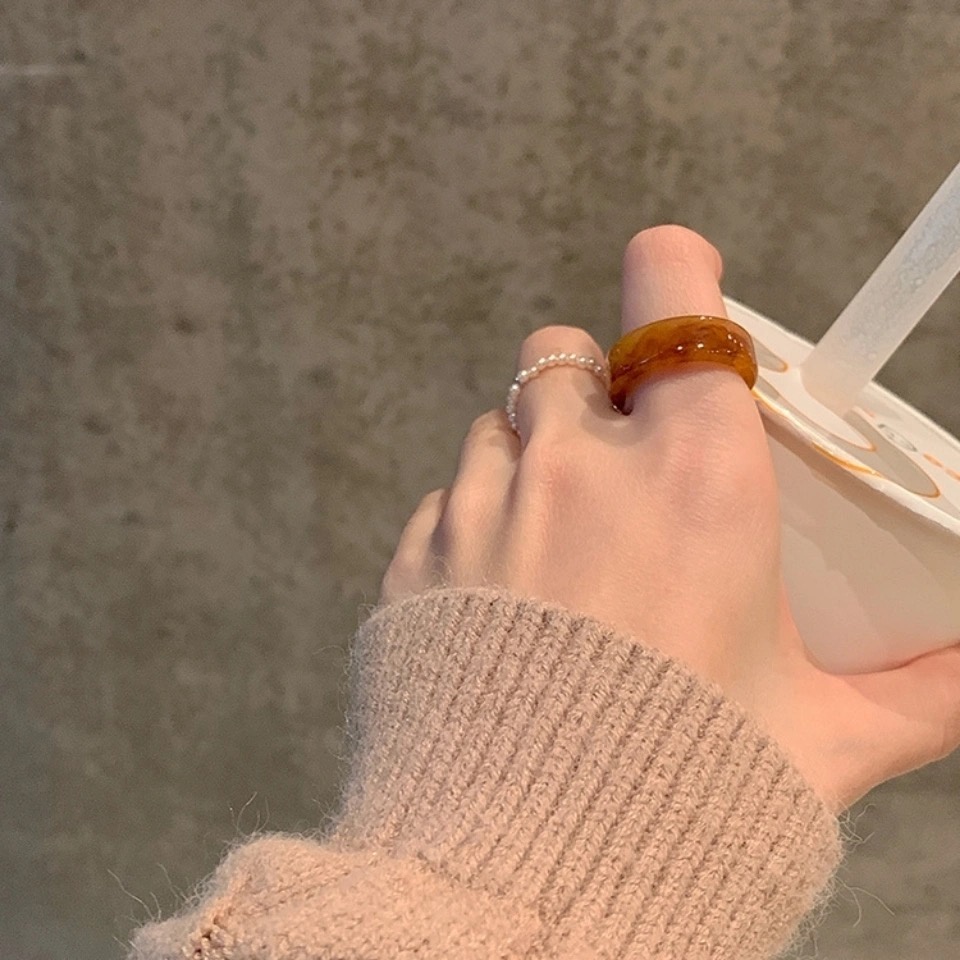 Nhẫn Nhựa Acrylic Màu Hổ Phách 17mm Phong Cách Hàn Quốc Thời Trang Cho Nữ