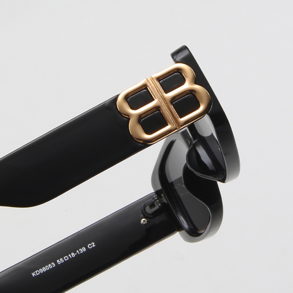 2 Kính Mát Gọng Chữ Nhật Màu Sắc Ngọt Ngào Phong Cách Hip Hop Thời Trang